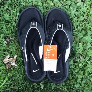 Brand New Nike Sandals